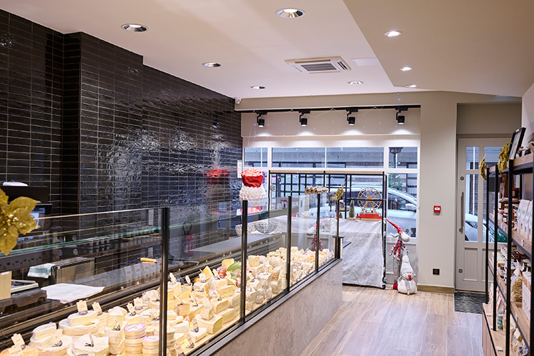 P414 TRANSFORMATION D’UN LOCAL COMMERCIAL EN UNE FROMAGERIE, AVEC CREATION D’UN ACCES INDEPENDANT POUR UN LOGEMENT